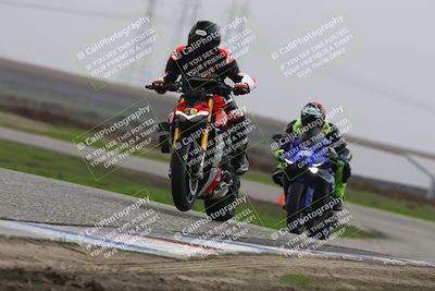 media/Nov-29-2025-TrackDaz (Sat) [[10ae2d9bce]]/A Group/Session 4 (Wheelie Bump)/